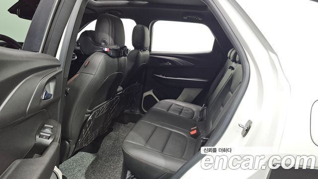 Chevrolet Korea Trailblazer 2023 — photo 12