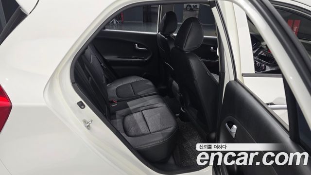 Kia morning 2015 — photo 18