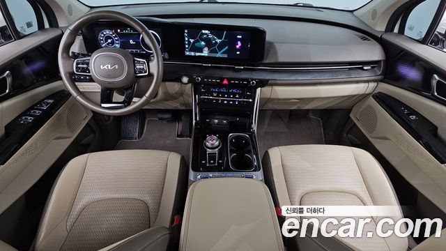 Kia Canival 2023 — photo 10