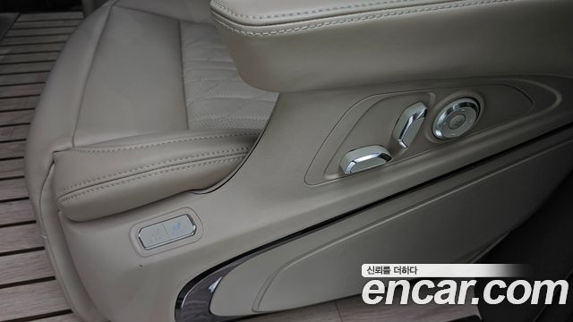 Kia Canival 2023 — photo 25