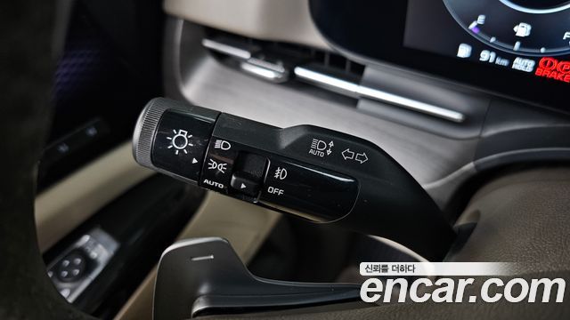 Kia Canival 2023 — photo 30