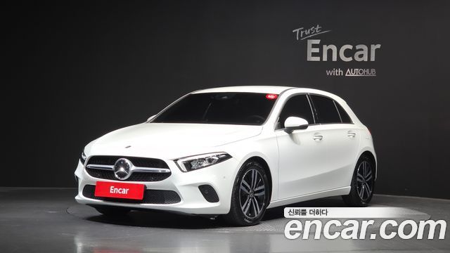 Mercedes-Benz A-Class 2022 — photo 1