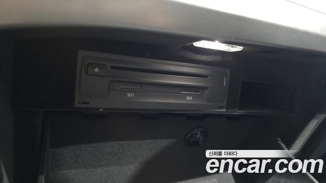 Audi Q7 2019 — photo 24