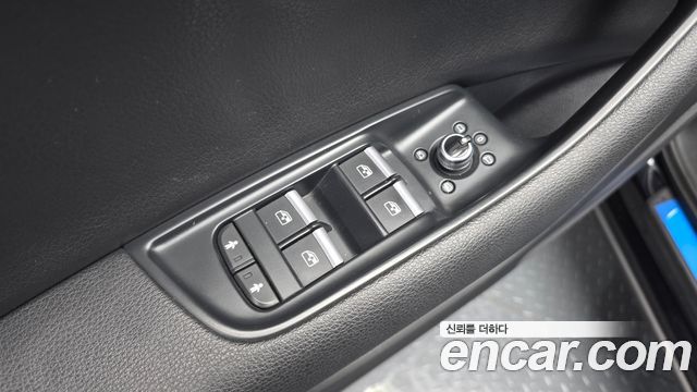 Audi Q7 2019 — photo 33