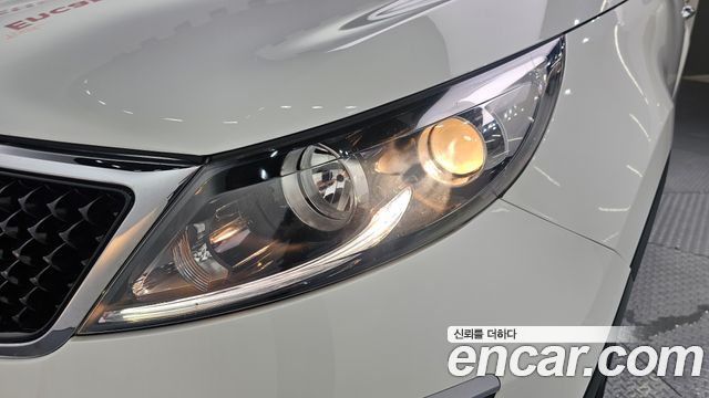 Kia Sportage 2014 — photo 8