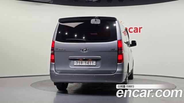 Hyundai Starex 2015 — photo 4