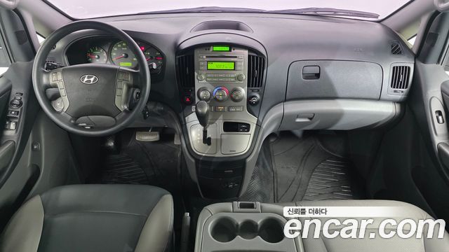 Hyundai Starex 2015 — photo 7