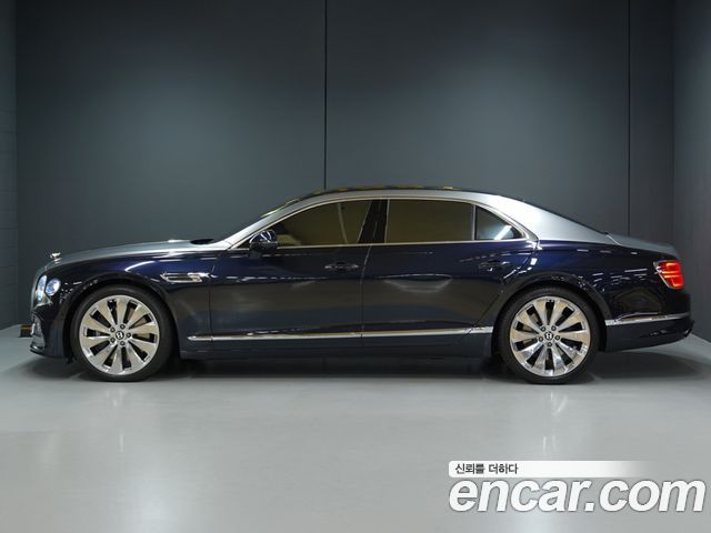 Bentley Flying Spur 2022 — photo 2