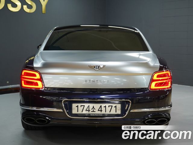 Bentley Flying Spur 2022 — photo 6