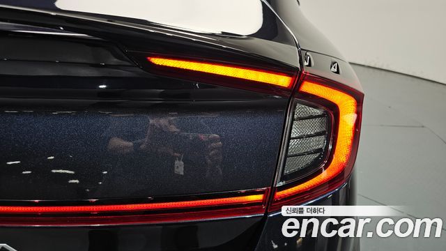 Hyundai Sonata 2020 — photo 9