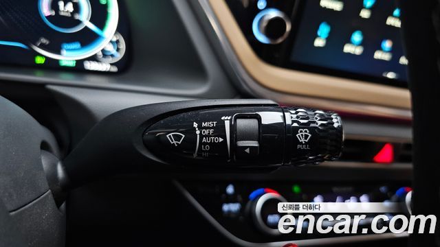 Hyundai Sonata 2020 — photo 38