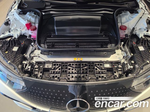 Mercedes-Benz EQE 2026 — photo 6