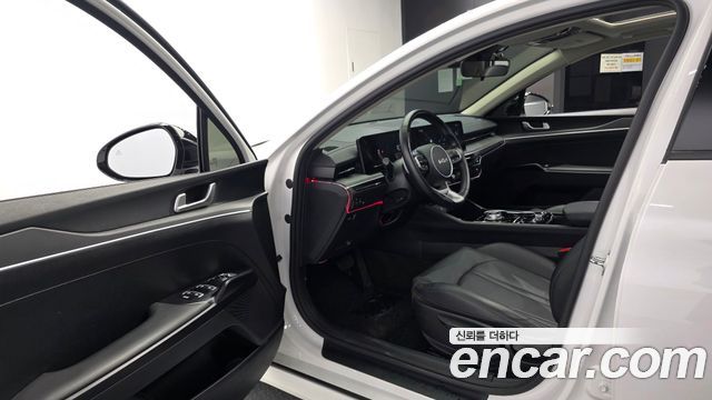 Kia K5 2024 — photo 13