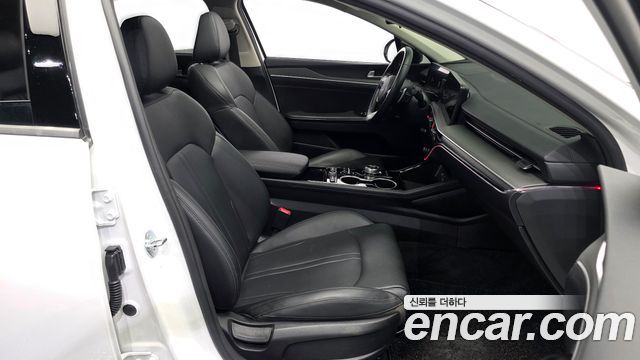 Kia K5 2024 — photo 17