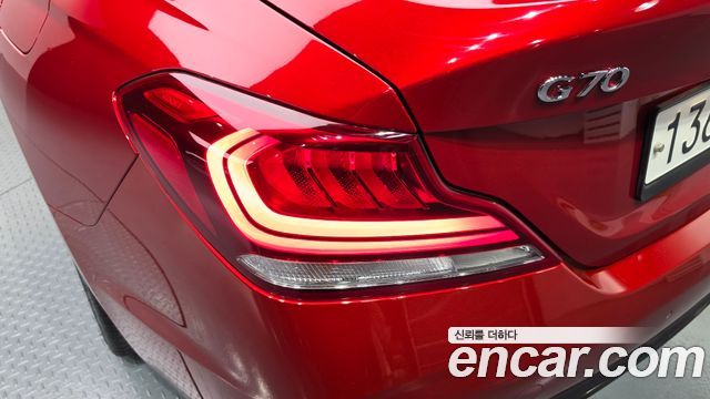 Genesis G70 2019 — photo 9