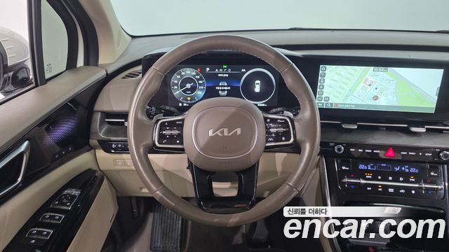 Kia Canival 2023 — photo 21