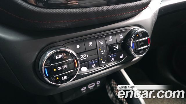 Chevrolet Korea Trailblazer 2021 — photo 22