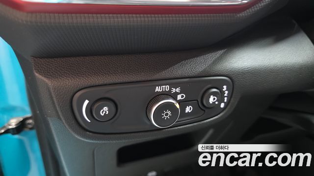 Chevrolet Korea Trailblazer 2021 — photo 30