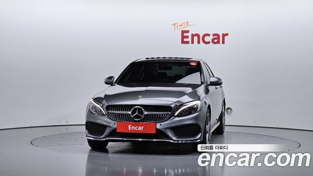 Mercedes-Benz C-Class 2018 — photo 3