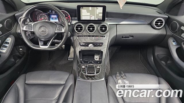 Mercedes-Benz C-Class 2018 — photo 10