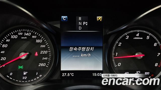 Mercedes-Benz C-Class 2018 — photo 29