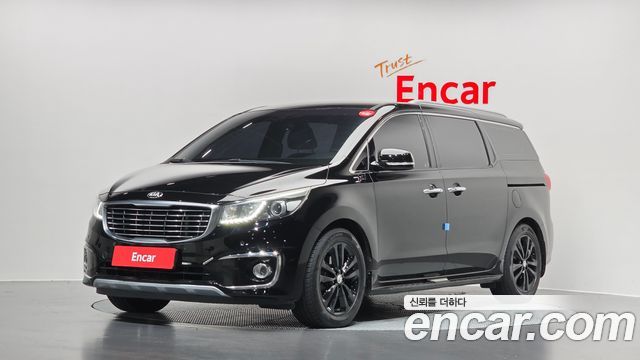 Kia Canival 2018 — photo 1