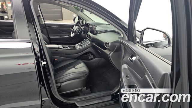 Hyundai Santafe 2021 — photo 16