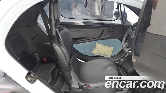 Renault Korea Twizy 2018 — photo 17