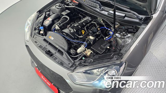 Hyundai Genesis 2012 — photo 6