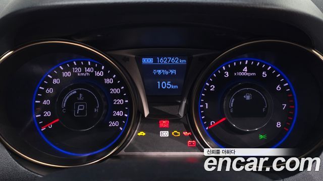 Hyundai Genesis 2012 — photo 8