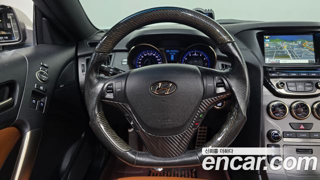 Hyundai Genesis 2012 — photo 13