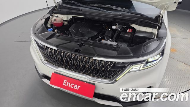 Kia Canival 2021 — photo 6