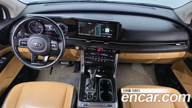 Kia Canival 2021 — photo 7