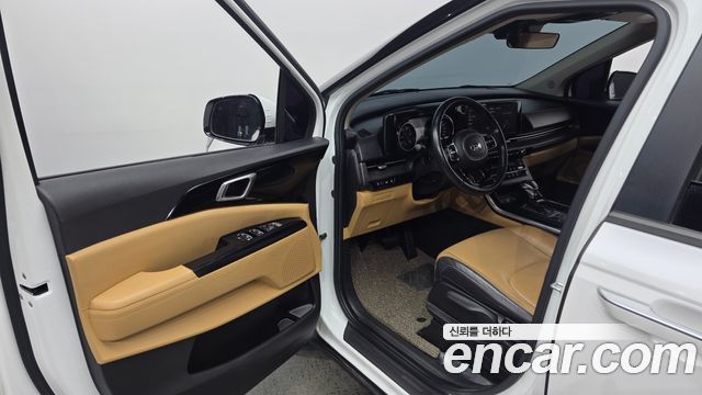 Kia Canival 2021 — photo 10