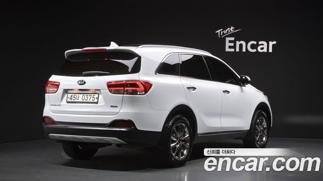 Kia Sorento 2016 — photo 2