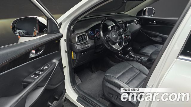 Kia Sorento 2016 — photo 13