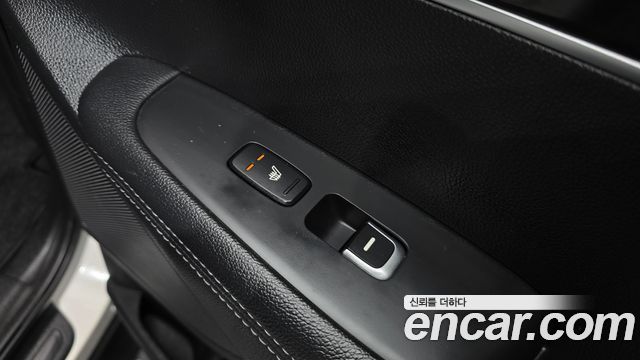Kia Sorento 2016 — photo 22