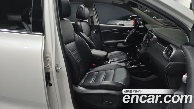 Kia Sorento 2016 — photo 16
