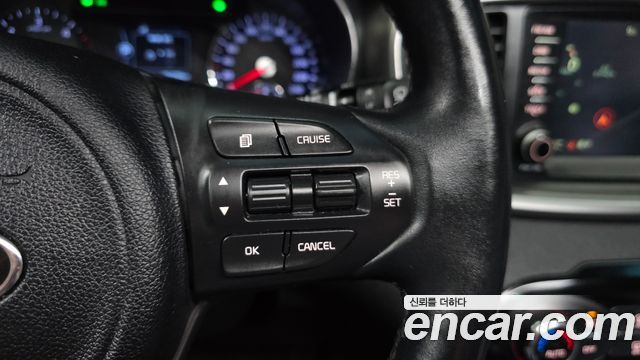 Kia Sorento 2016 — photo 28
