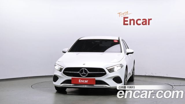 Mercedes-Benz A-Class 2026 — photo 3