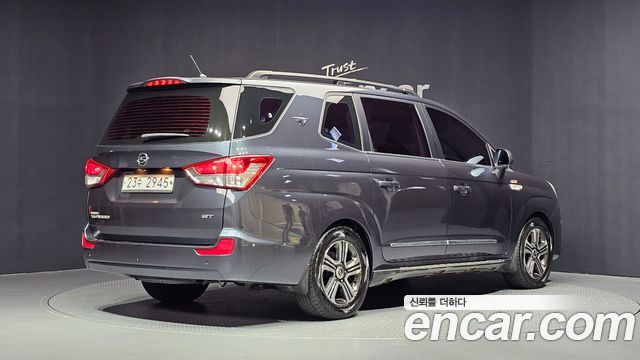 KG Mobility KORANDO 2015 — photo 2
