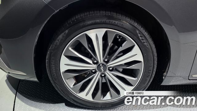 Kia K8 2022 — photo 5