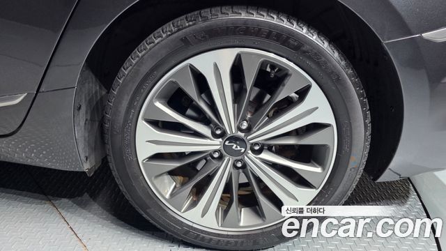 Kia K8 2022 — photo 7