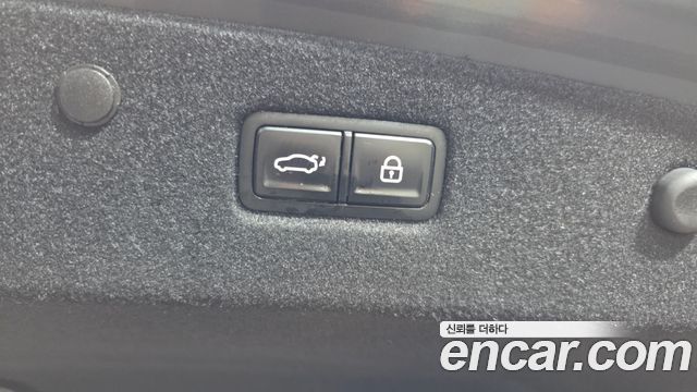 Kia K8 2022 — photo 37