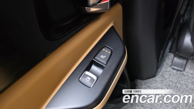 Kia Canival 2021 — photo 25