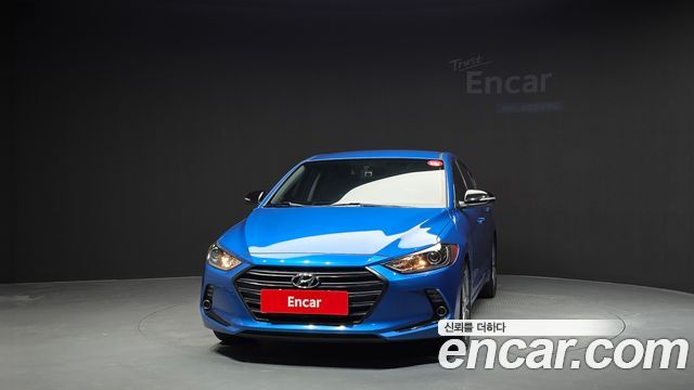 Hyundai AVANTE 2018 — photo 3