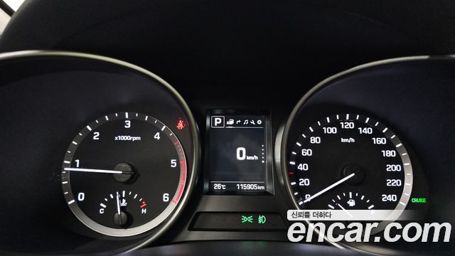 Hyundai Santafe 2018 — photo 11