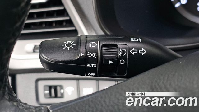 Hyundai Santafe 2018 — photo 22