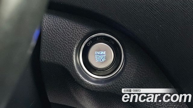 Hyundai Santafe 2018 — photo 27