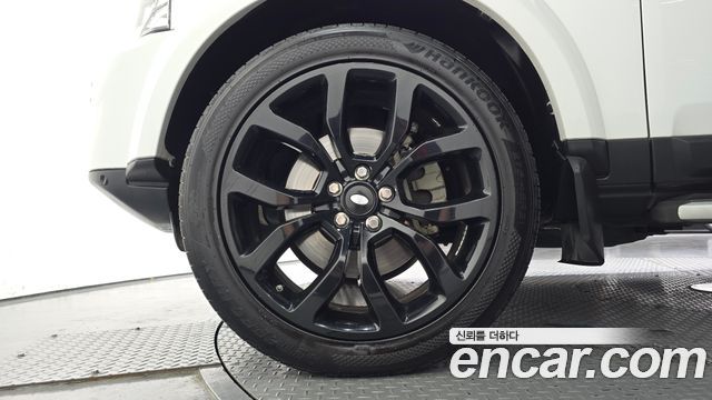 Land Rover Discovery 2016 — photo 5